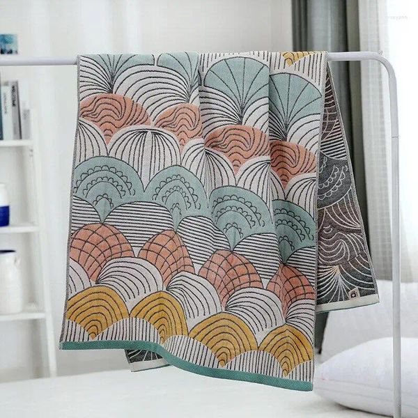 Toalha Japonesa Lâminas de Algodão Macio Gaze Chuveiro de Banheiro Quatro Camadas Absorvente de Água Banho Praia Envoltório 70x140cm