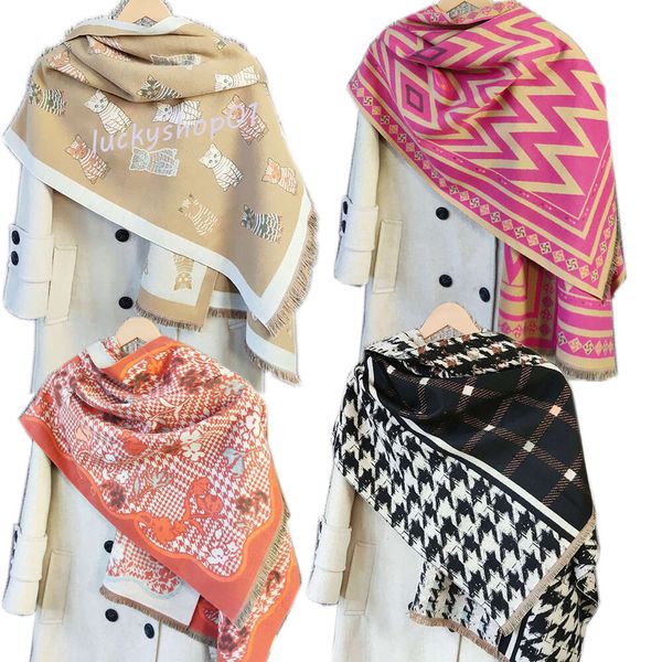 Schals Großhandel mit 23 farbigen High-End-Mode 2024 warmen Herbst- und Winterschals mit bedruckten Buchstaben, Kopftüchern und kühlenden Schals