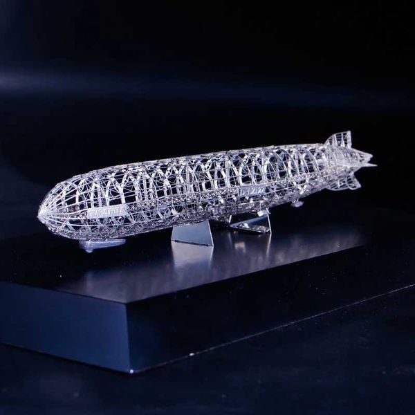 Strumenti artigianali Metallo Acciaio inossidabile Fai da te assemblato Modello 3D Puzzle tridimensionale Zeppelin Dirigibile Scheletro Display da tavolo Giocattoli educativi YQ240119