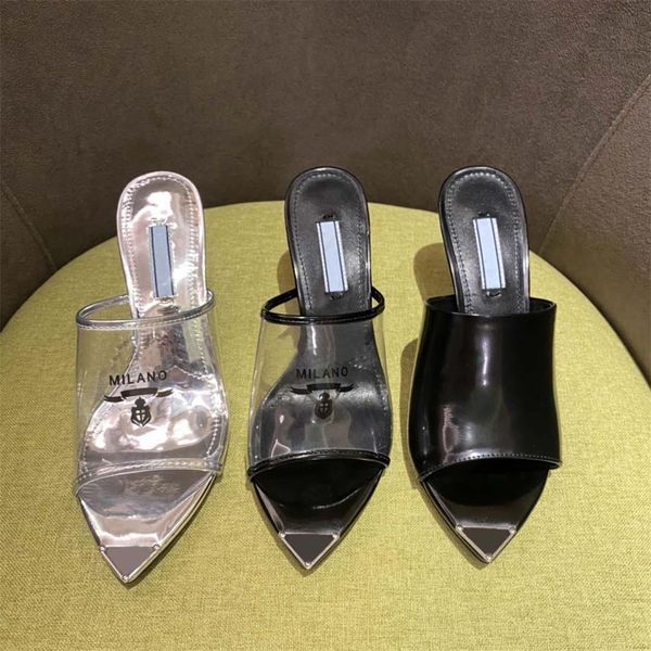 Designer-Damensandalen, bedruckte Plexiglas-High-Heels, modische Milanese-Hausschuhe, dicke High-Heels, schwarze, silberne Metallic-Leder-Einlegesohlen-Hausschuhe