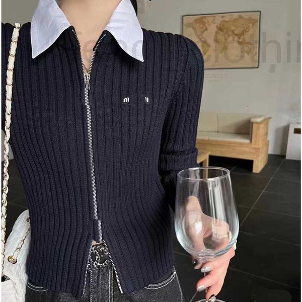 Miui Miui Mulheres Suéteres Jaqueta Tricô Designer de Luxo Top Base Camisa Clássica Suéter de Gola Alta Com Capuz Malhas Esporte Manter Quente Cardigan Zipper Crochet Cashmere