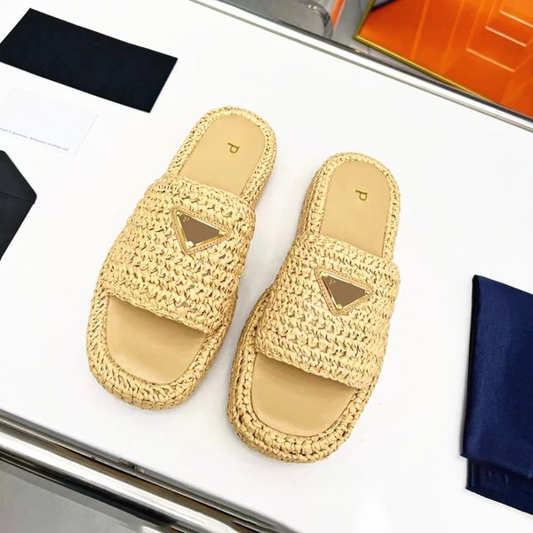 10a erkek prad tazz terlik üçgen raffias sandal tığ işi platform slip-on sandalet örgü kadın tasarımcı kaydırıcılar gündelik ayakkabı flip floplar düz slayt siyah beyaz