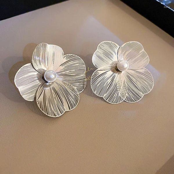 Brincos de parafuso prisioneiro personalizado flor pérola requintado 925 agulha de prata premium moda coreana para jóias femininas