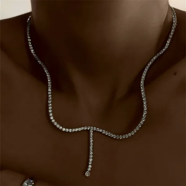 Choker S Einfache Strass Lange Quaste Halskette Damen Temperament Mode Glänzenden Kristall Exquisite Schmuck Großhandel