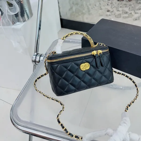 Tasarımcı makyaj çantaları tuvalet çantası kutu çanta deri kozmetik kılıflar kadınlar lüks makyaj çanta yıkama kadınlar trendy seyahat crossbody çanta çanta debriyaj çanta makyaj