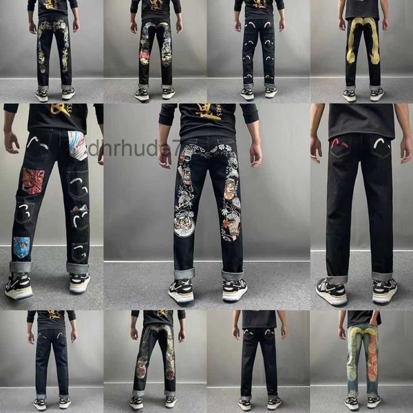 Jeans da uomo di design di alta qualità, moda, stile cool, pantaloni di jeans di lusso, motociclista strappato effetto consumato, nero blu, jeans slim fit da moto RTUR