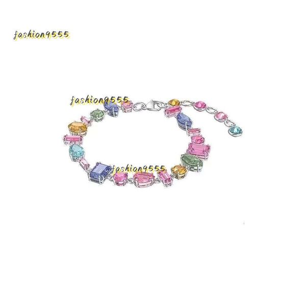 Braccialetti di design con ciondoli Braccialetti di moda di lusso Regali per donne Braccialetti di cristallo scintillante Candyfruit Braccialetti di design femminile Gioielli regalo 2024 di alta qualità