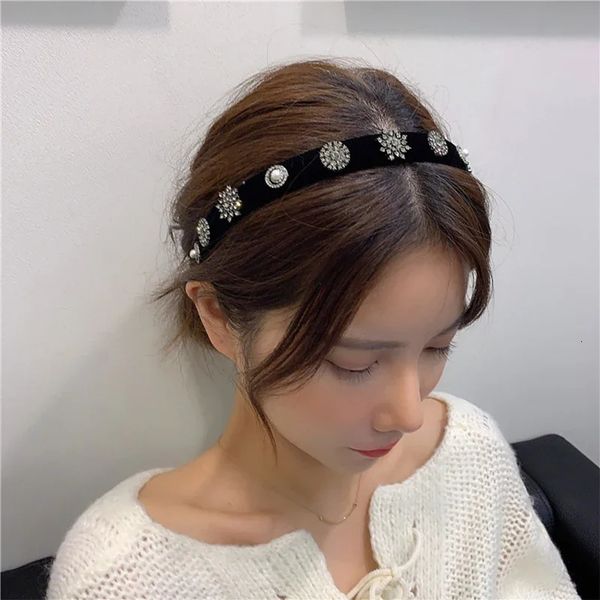 Koreanische Star Schneeflocke Strass Stirnbänder für Frauen Weibliche Schwarz Samt Perle Haarbänder Make-Up Haar Hoops Haar Zubehör 240119