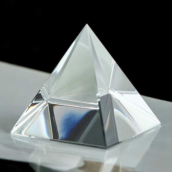 Kunst und Kunsthandwerk, 4 cm, Kristallpyramide, Ornamente, transparentes Glas, Kunstwerk, Pyramide für Wohnzimmer, Dekoration, Büro, Schreibtisch, Kunsthandwerk, Arbeitszimmer, Briefbeschwerer YQ240119