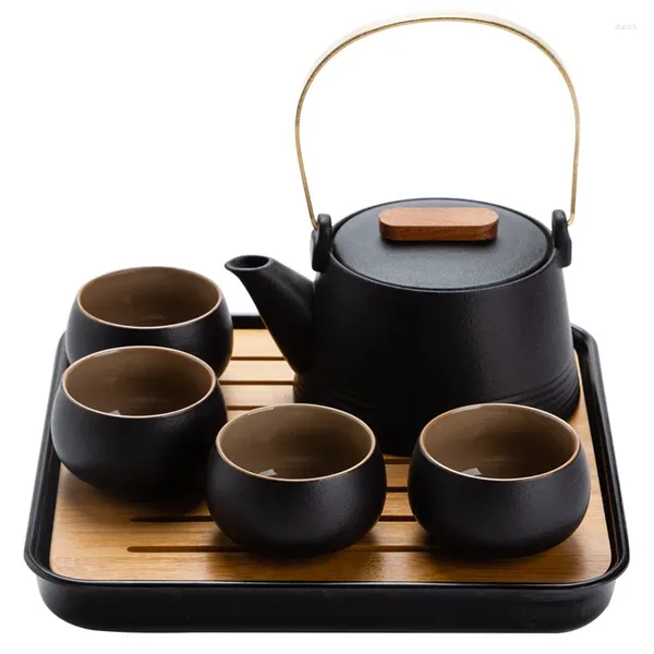 Наборы чайной посуды, домашний чайный сервиз кунг-фу, хорошие подарки для офиса и путешествий, японский стиль, черный керамический чайник с балкой, один горшок, четыре чашки с сумкой
