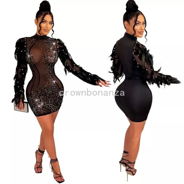 2024 designer sexy rhineston diamantes vestidos mulheres luxo manga longa malha de penas ver através de mini vestido night club vestido roupas por atacado