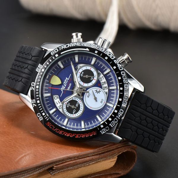Novo relógio de corrida designer de luxo relógio masculino quartzo vintage três olhos dial cronógrafo relógios clássicos masculinos