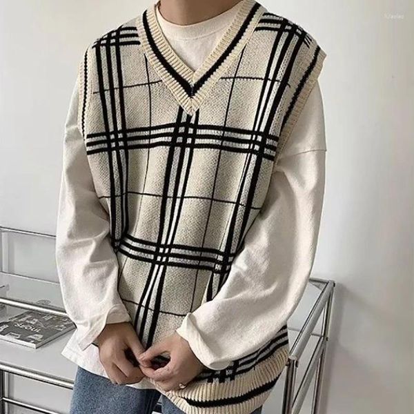 Erkek Yelekler İlkbahar ve Sonbahar Siyah Beyaz Ekose Erkekler V Boyun Sweater Beepy Style Moda Gevşek Büyük Boy İçinde Örme Tank Giyim