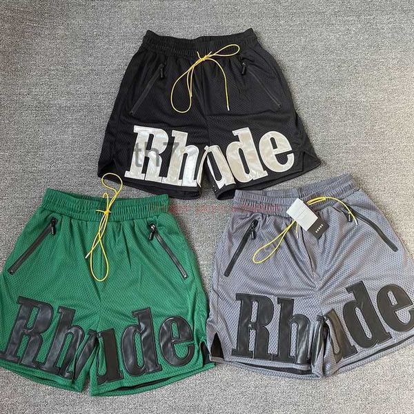 Designer Kurze Mode Freizeitkleidung Strandshorts Rhude Kordelzug Mesh Basketball Atmungsaktive Sportshorts High Street Lose Hosen Capris Männer Frauen Jogge QMO6