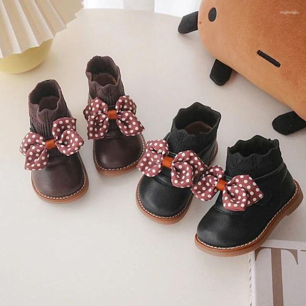 Stivali Ins Sweet Girls Scarpe da principessa Dots Bowknot Bambini Peluche invernale Bottoni neri Calzini Bottoni alla caviglia Chaussures