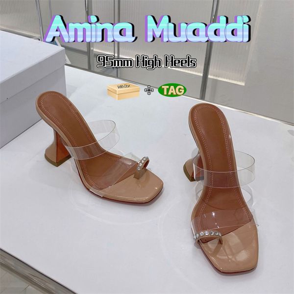 В коробке женские модельные туфли Amina Muaddi Sami 95. Сандалии из лакированной кожи из овчины из ПВХ, белый обсидиановый носок, высокие каблуки для женщин. Туфли для свадебной вечеринки 34–42 евро.