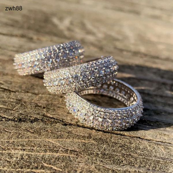 Mücevher tasarımcısı hip hop buzlu pemben yüzüğü 925 STERLING Gümüş VVS Diamond Moissanite Menhiphop