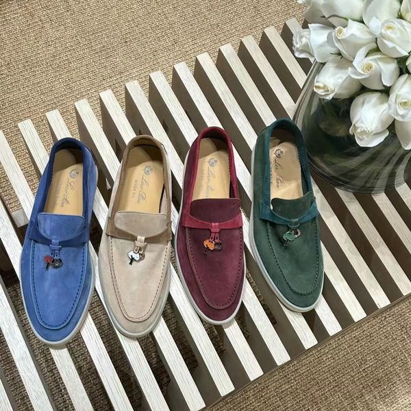 2024 Novo Loro Encantos de Verão Sapato Casual Caminhada Mocassins para Mulheres Piana Loafer Sapato Homens Escritório Borracha Vestido Plano Sapato Criança Couro Preto Baixo Tênis Sandálias Caixa Tamanho 32-46