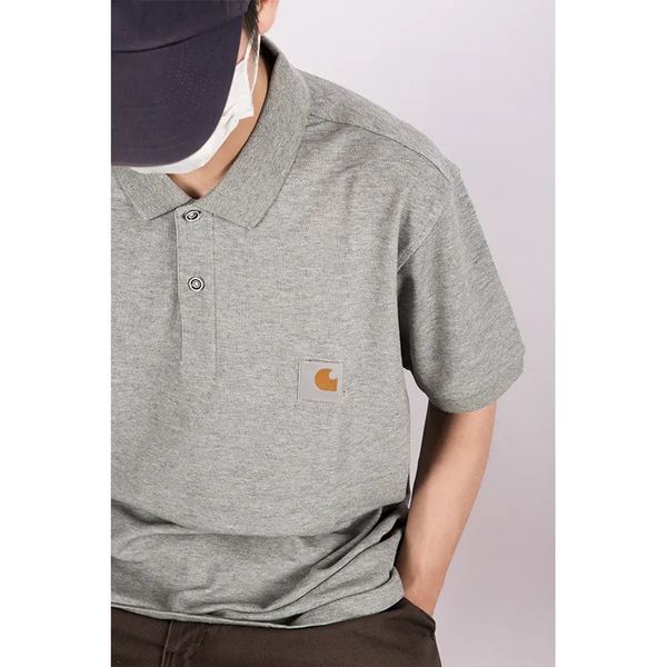 carharttt Polo Retro Trend uomo donna Estate Distintivo sul petto Camicia Semplicità Camicie casual quotidiane con risvolto camicia firmata T-shirt da esterno taglia M - 3XL