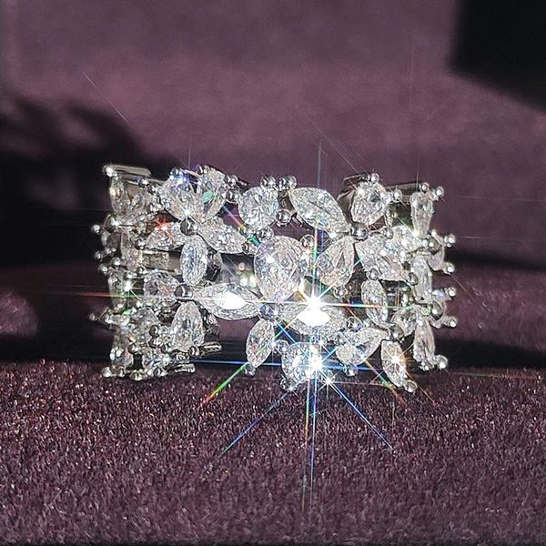 Neuankömmling Funkelnder Luxusschmuck Marquise Cut Moissanit Diamant Party Damen Hochzeit Blatt Band Ring Geschenk