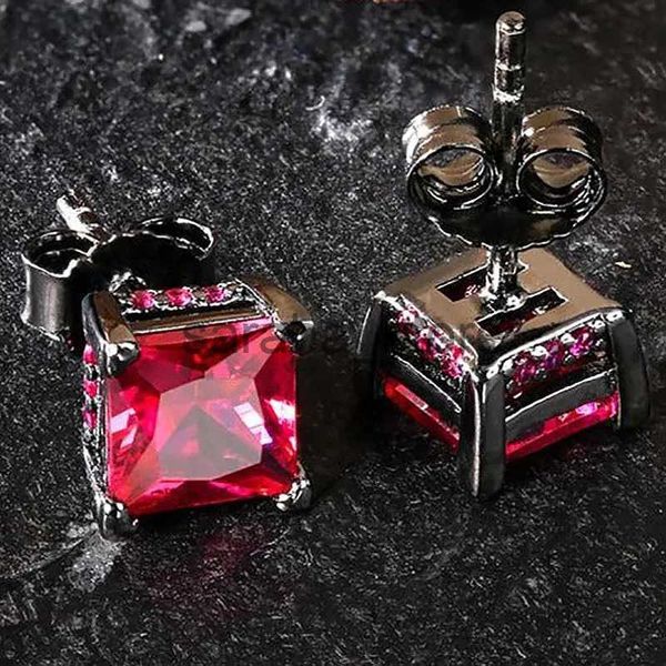 Stud Red Crystal Square Stone Hip Hop Earrvintage Brincos coloridos de ouro em ouro preto para homens Men Weddstuds Jóias de noivado J240120