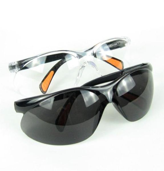 Yeni Stil Güvenlik Goggles Güvenlik Gözlük Gözü İşçi Koruma Cihazı Siyah ve Beyaz 50 PCS LOT Gönderi9740451