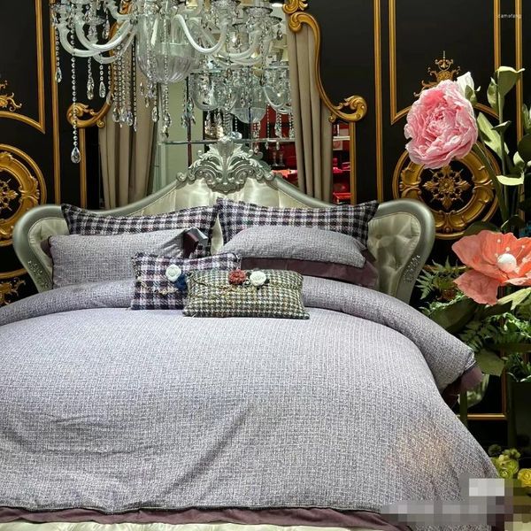 Bettwäsche-Sets Marke High-End-verdickte Baumwolle Elegantes Set Kariertes vierteiliges Bettbezug-Bettlaken-Kissenbezüge