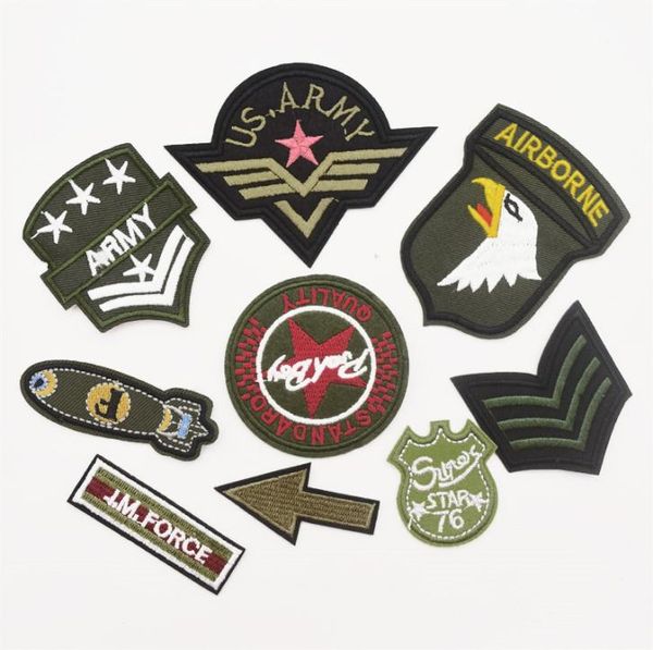 90 peças emblemas de insígnias militares do exército apliques costurados patches de ferro emblemas DIY1400918