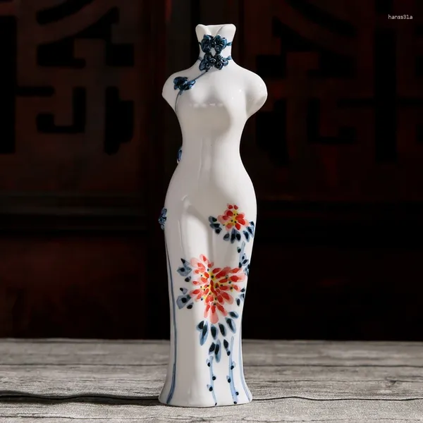 Бутылки Редкая китайская пастельная фарфоровая ваза Красота Костюм Стиль Ручная резьба Пожалуйста, напишите, чтобы указать при покупке.