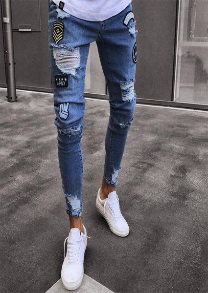 2018 Moda Uomo Jeans skinny strappati slim fit Denim elasticizzato Distress Jeans sfilacciati Ragazzi Disegni ricamati Pantaloni a matita4293790