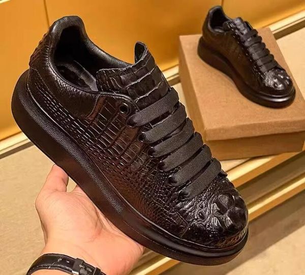 Designer Männer Business Crocodile Lederschuhe echte Leder Mode Casual Sladers Party Hochzeitsschuhe runden Zehen Schnüre-orientaler Büroschuh britisch