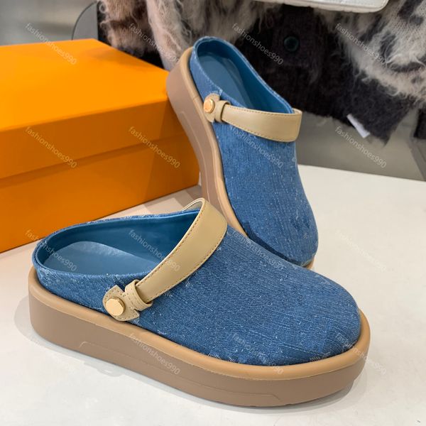 Plateau-Pantoletten, Schrammen, Designer-Hausschuhe, Damenschuhe, hochwertige Sandalen, blaue Denim-Buchstaben, Gummi-Außensohle, Damen-Designer-Slipper mit Schaffellfutter und Box 35–42