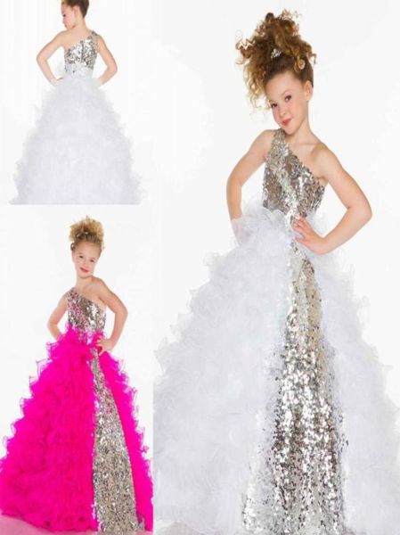 2015 Glitz Lantejoulas Um Ombro Flor Girl039s Vestidos Bonito Princesa Plissado Organza Fúcsia Vestido de Baile Branco Pequena Flor Menina 6917490