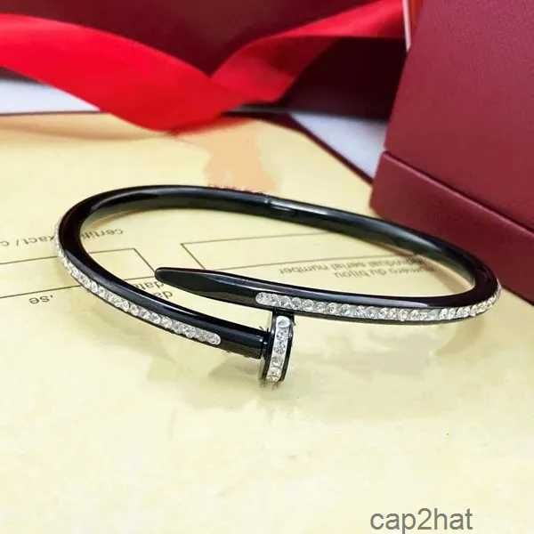 Bracciale con unghie Bracciali Bracciale con una linea di diamanti Designer in acciaio al titanio per donna uomo gioielli di lusso regali donna ragazza oro argento rosa nero all'ingrosso non sbiadito ES9K