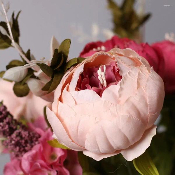 Fiori decorativi Bouquet di peonie in seta finta Bouquet di peonie artificiali in stile europeo di alta qualità per la decorazione domestica di matrimoni artigianali fai da te