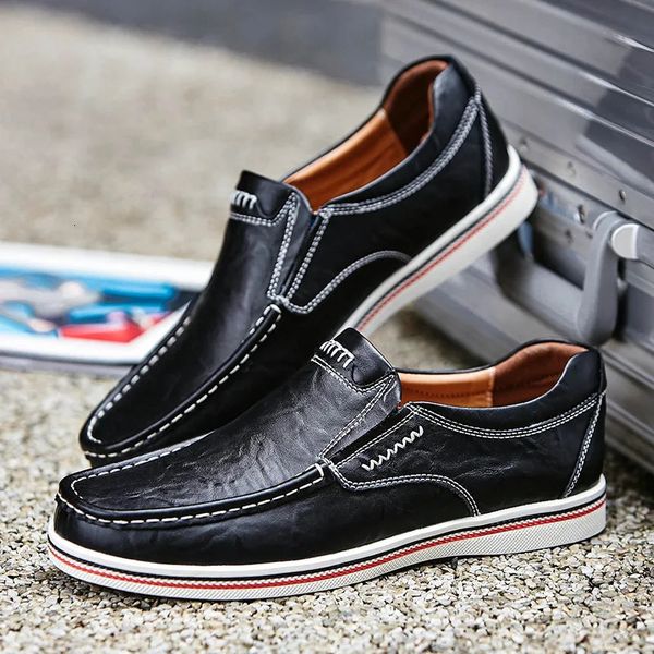 Homens sapatos de barco de couro casuais apartamentos mocassins homme condução mocassins sapatos deslizamento em respirável mocassins costura à mão sapatos masculinos 240119