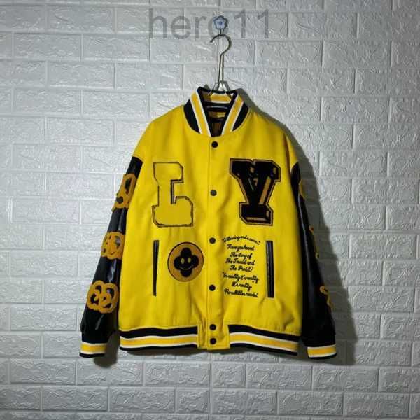 Mens Designer Deri Beyzbol Ceket Moda Varsity Bomber Ceketler Günlük krem ​​beyaz tavşan varsity Letterman College Ceket Erkekleri Dış Giyim Palto Boyutu 7LEQ