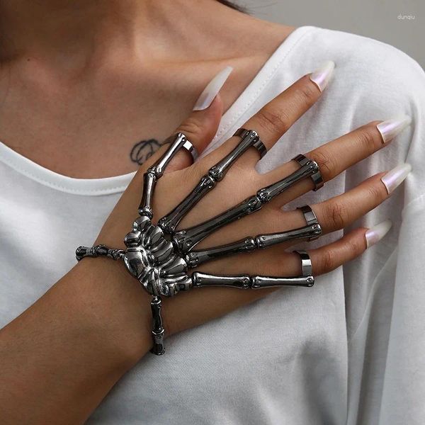 Charme pulseiras artesanato moda personalidade punk crânio handbone versátil cinco anel de dedo pulseira ajustável uma peça cadeia