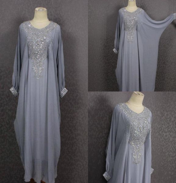 Grauer Kaftan Kleider für die Brautmutter, Luxus-Perlen-Langarm-Kaftan-Maxikleid mit Pailletten, Abendkleider in Übergröße, Dubai Abaya Go8325599