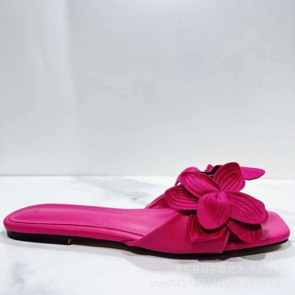 ZA2023 Sommer Neue Vielseitige frauen Schuhe Rose Rote Blume Dekoration Schafe Leder Mode Flache Sandalen für Frauen