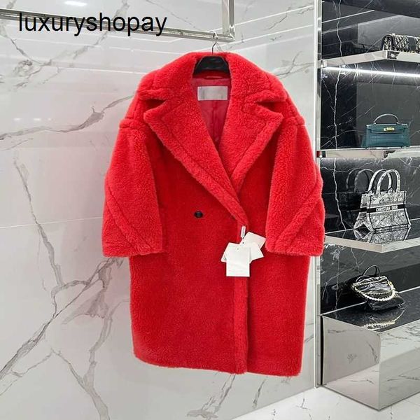 Top Maxmaras Teddy Bear Coat Womens Cashmere Coats 2024 Winter New Raspberry Red Womens Fur Particle Camel Fleece Mid Length High End Outwear