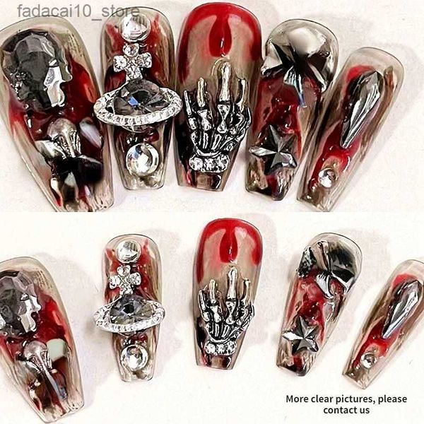 Falsche Nägel Punk Rock Skull Design Falsche Nägel Tipps Halloween Press On Nails Y2K Handgefertigter mittellanger Sarg Wiederverwendbarer gefälschter Nagel mit Kleber Q240122