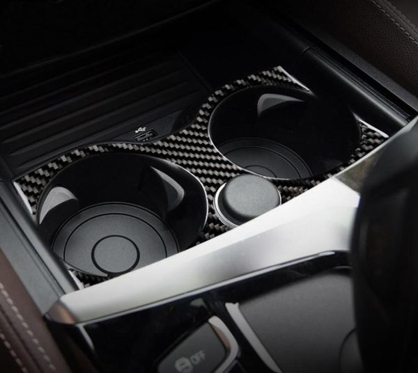 Adesivo de estilo de carro para BMW Série 5 6GT G30 G32 G38 Acessórios de fibra de carbono Painel de mudança de marcha de controle interno do carro Suporte de copo de água 3331206