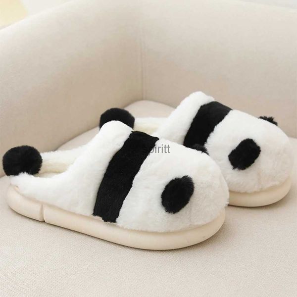 Scarpe da casa Cute Panda Winter Fuzzy Warm Animal Kawaii Fluffy Slipper Indoor Outdoor per donne ragazze YQ240122