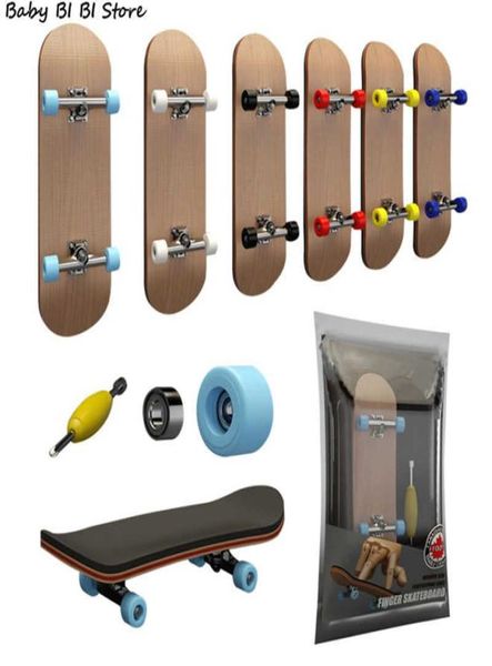 Misture miniaturas inteiras skate board dedo de madeira brinquedo profissional stents conjunto novidade crianças natal gift1742080