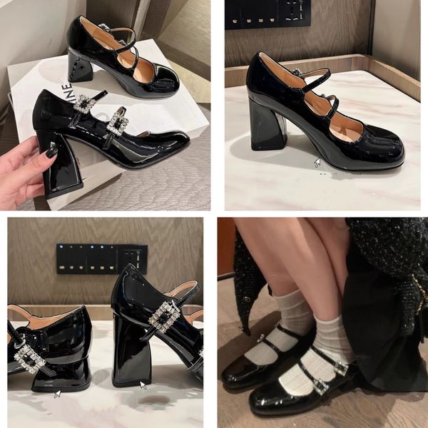 Designer Mulher Salto Slingbacks Salto Alto Mocassins Mulheres Sandálias Ballet Flat Dress Sapatos Preto Couro Escovado Slingback Bombas Preto Branco Patente