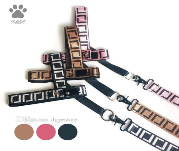 Pettorina e guinzagli per cani di lusso Set Easy Walk No Pull Pettorine per cani Collare per animali di design Guinzaglio con motivo classico a lettera per piccoli Medi7379173