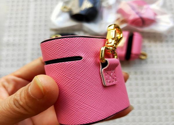 2021 luxo triângulo ferragem dourado chaveiro bluetooth fone de ouvido caso para vagens ar 2 3 para airpods pro capa acessório do telefone bag418468558