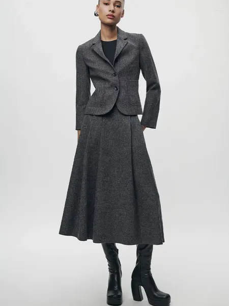 Vestido de duas peças terno 2024 outono casual e confortável mistura de lã simples jaqueta a linha guarda-chuva saia feminina