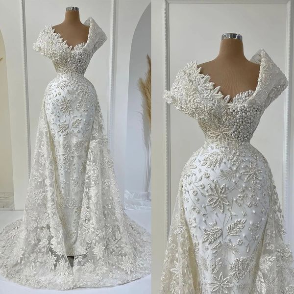 Abiti da sposa fantasia sirena Collo trasparente Applicazioni di pizzo Perle Abito da sposa Realizzato su misura con gonne oversize Abiti da sposa Vestido de novia